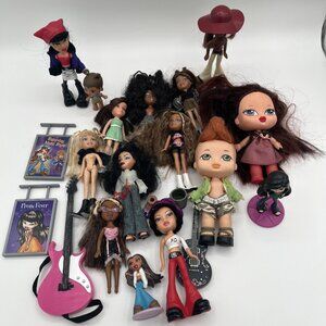 Bratz Babyz Lil’ Dolls Lot Yasmin Sasha Cloe Jade MGA Mixed Accessories